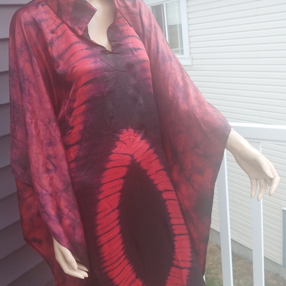 Africa Silk Adire Caftan - Picture 16 of 16